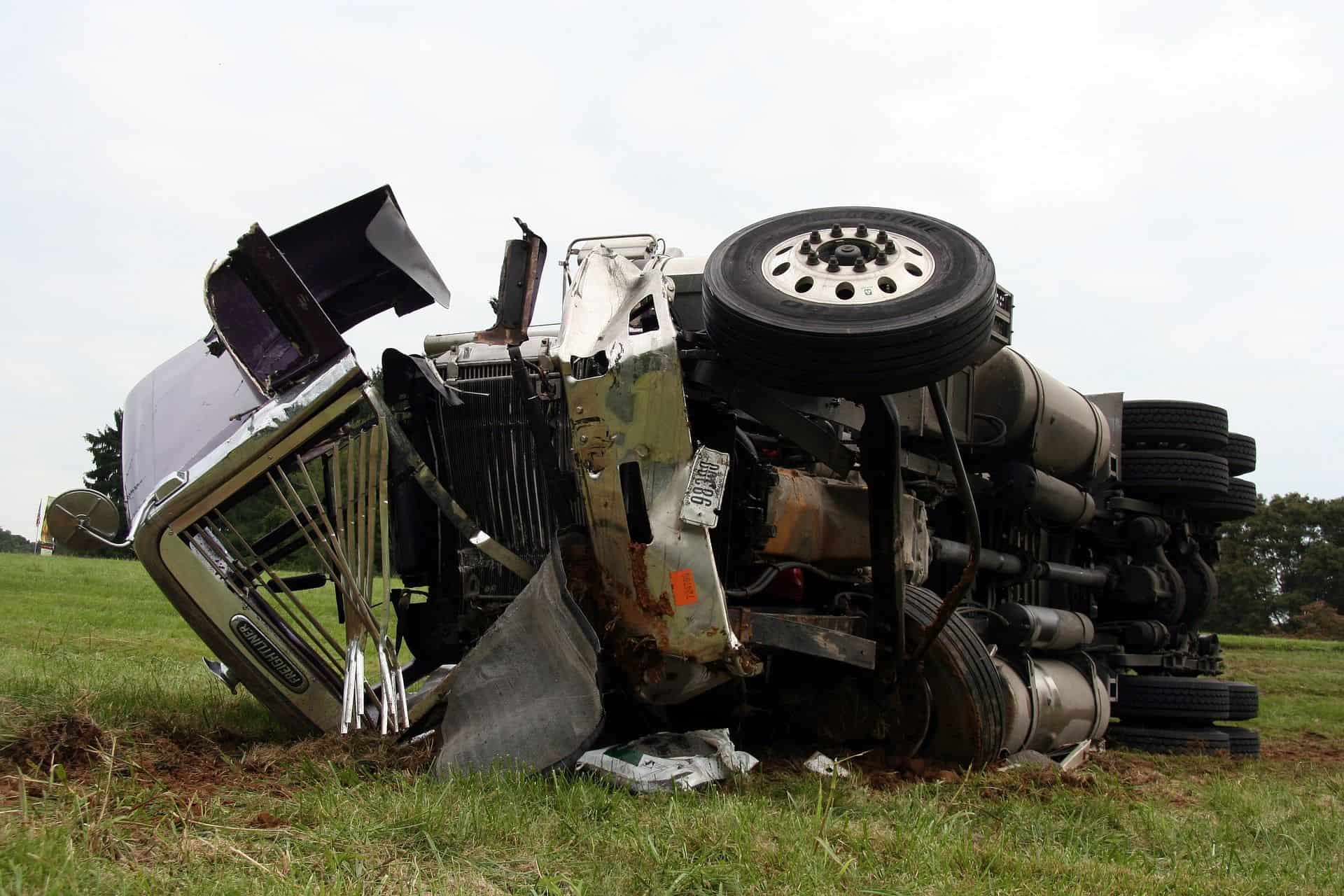 Famous Truck Driver Streamer Crashes Live on Stream