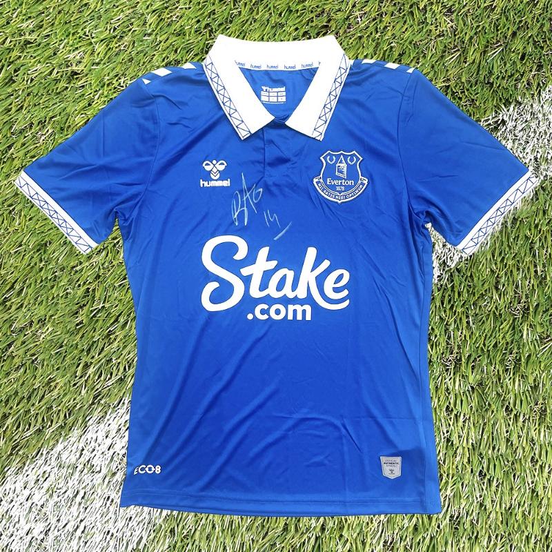 Stake sponsor Everton